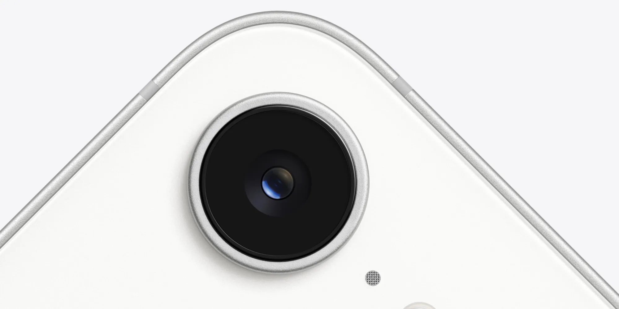 iPhone 16e tiene zoom, pero no óptico.
