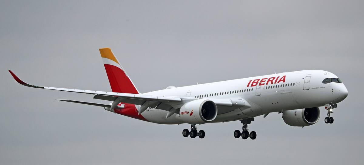 Los sindicatos convocan una huelga en Iberia en plena Navidad